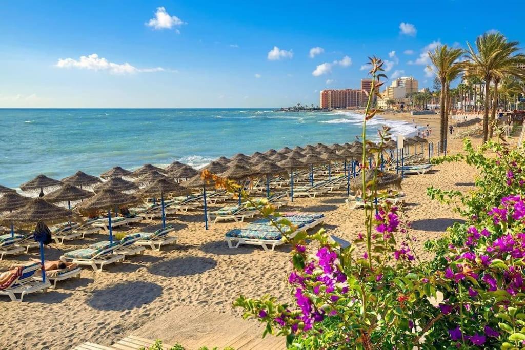 Klimatyczny Loft I Egzotyczny Basen Appartement Benalmádena Buitenkant foto